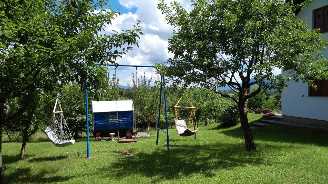 Guest House Kolic Dreznik Grad Exterior photo