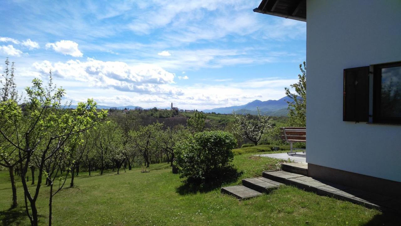 Guest House Kolic Dreznik Grad Exterior photo